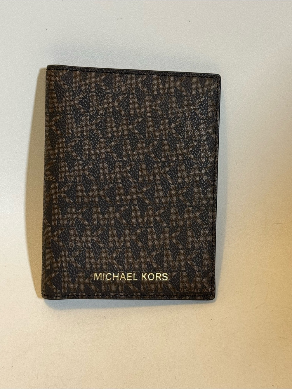 Michael Kors Jet set Passport Holder